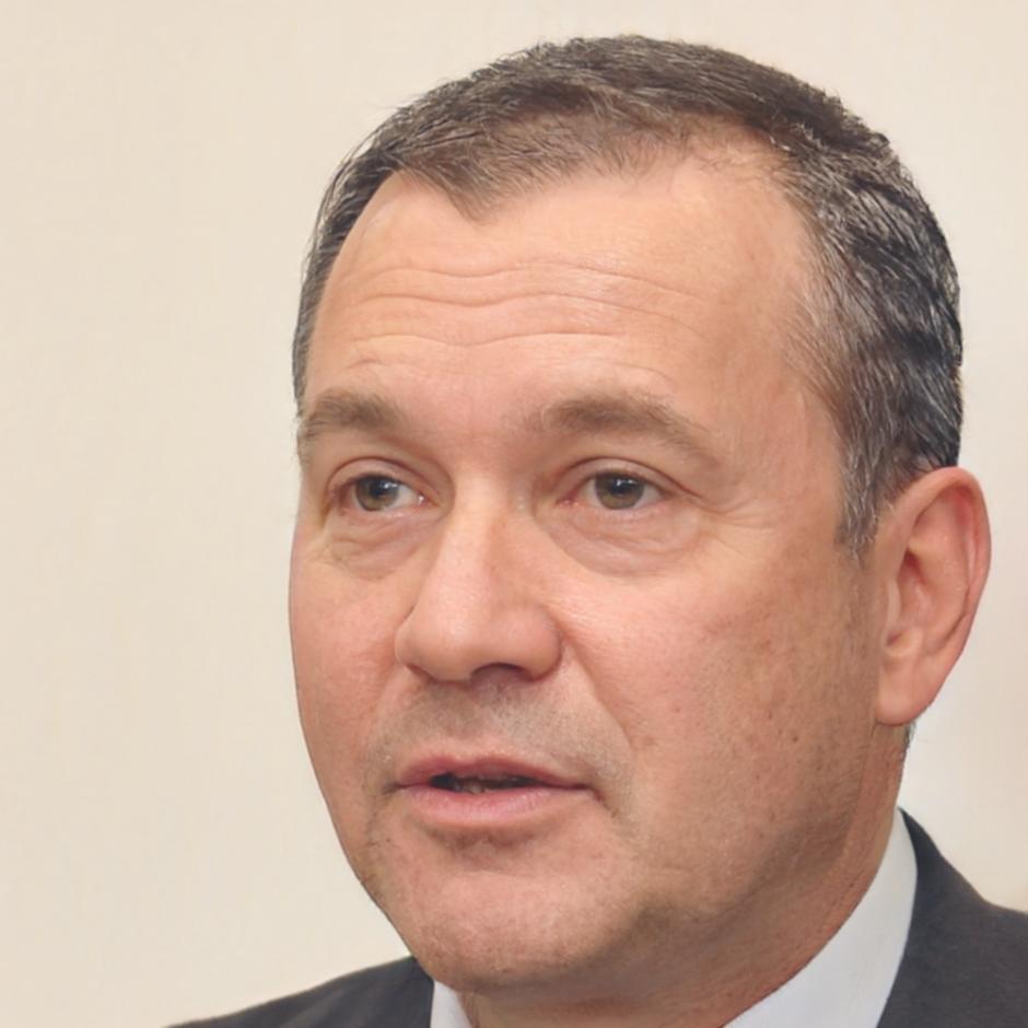 Ведущий наставник программы